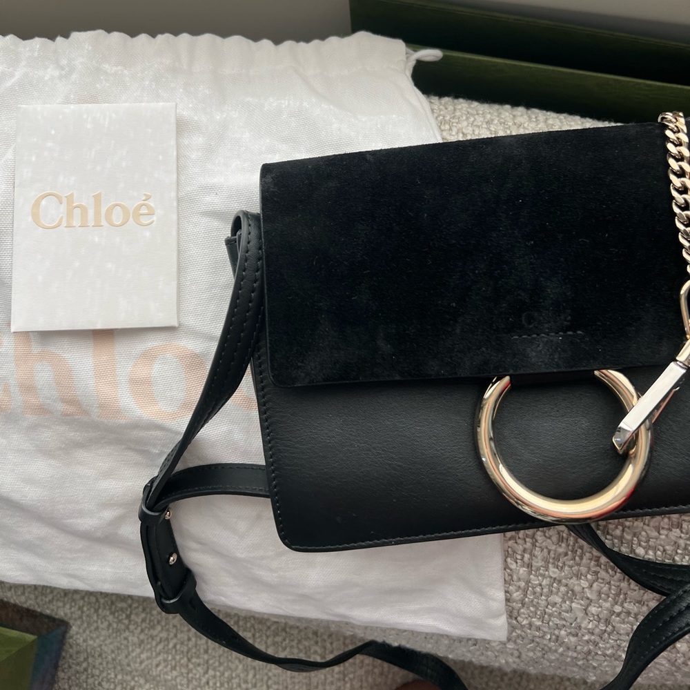 Like New Chloe Faye Shoulder Crossbody Bag in Black